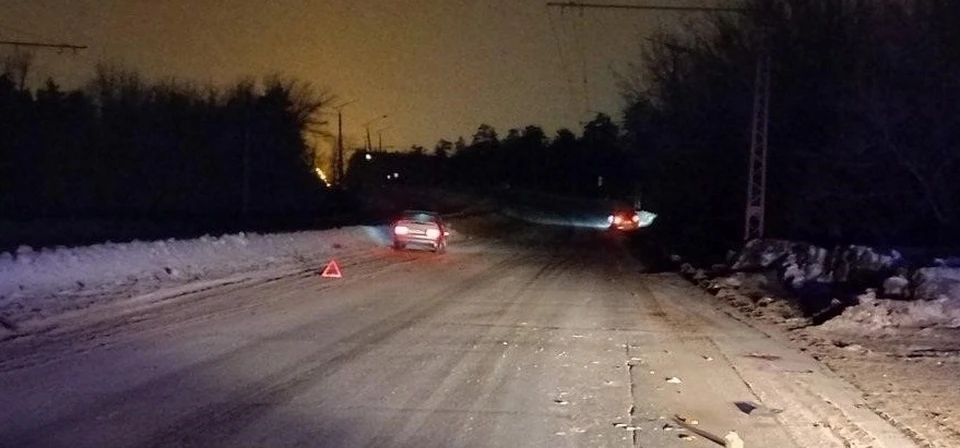 Пешехода доставили в больницу. Фото: ГУ МВД России по Самарской области