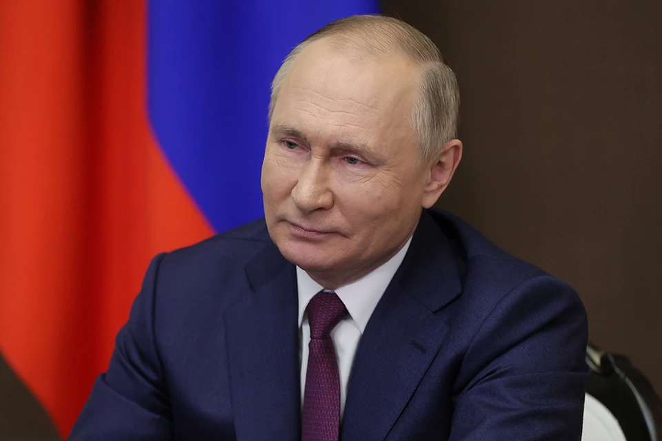 Путин заявил, что Россия не будет прибегать к эмиссии на фоне западных санкций.