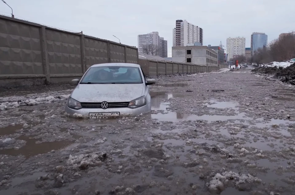 Водюителю иномарка не повезло