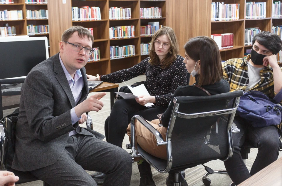 Студенты вузов Большого университета Томска вышли на проектную сессию «Глобальные вызовы России», чтобы поработать с реальными кейсами промышленных компаний и предложить свои решения. Фото: пресс-служба ТГУ