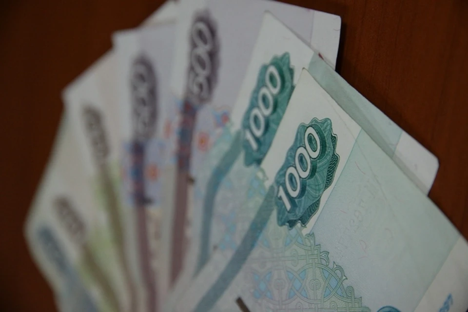 Работник фермерского хозяйства взыскал с предприятия долг по зарплате почти 180 тысяч рублей в Тайшете