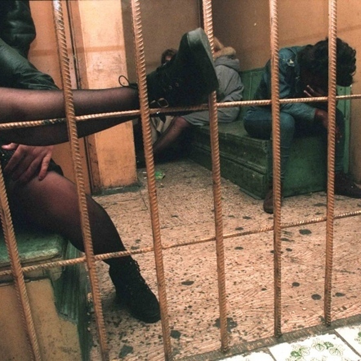 Крым не проститутка где можно снять проститутку в орле