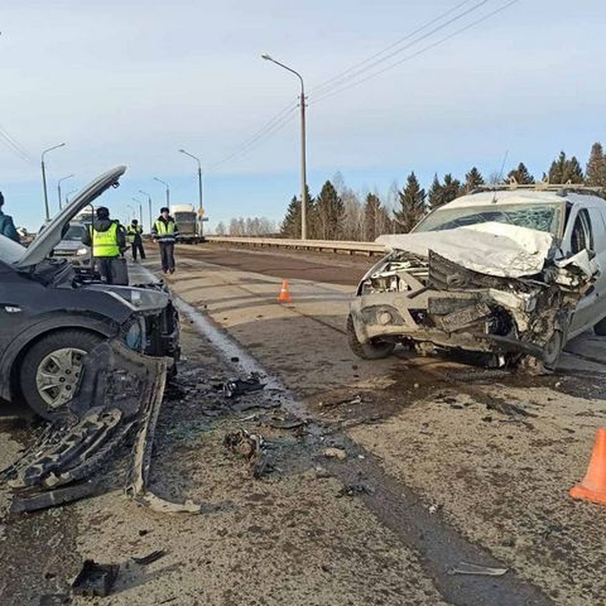 Водитель умер за рулем»: очевидцы рассказали подробности смертельной аварии  на автодороге Пермь-Березники - KP.RU