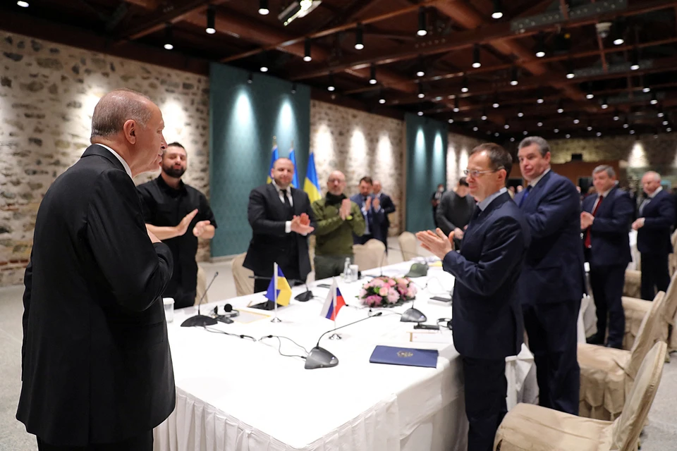 Переговоры российской и украинской делегаций в Стамбуле завершились
