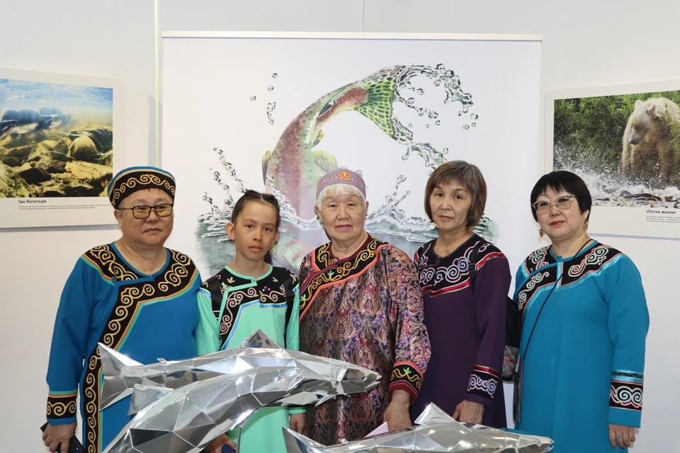 Участники фестиваля «Традиционные знания коренных малочисленных народов в период пандемии COVID-19»