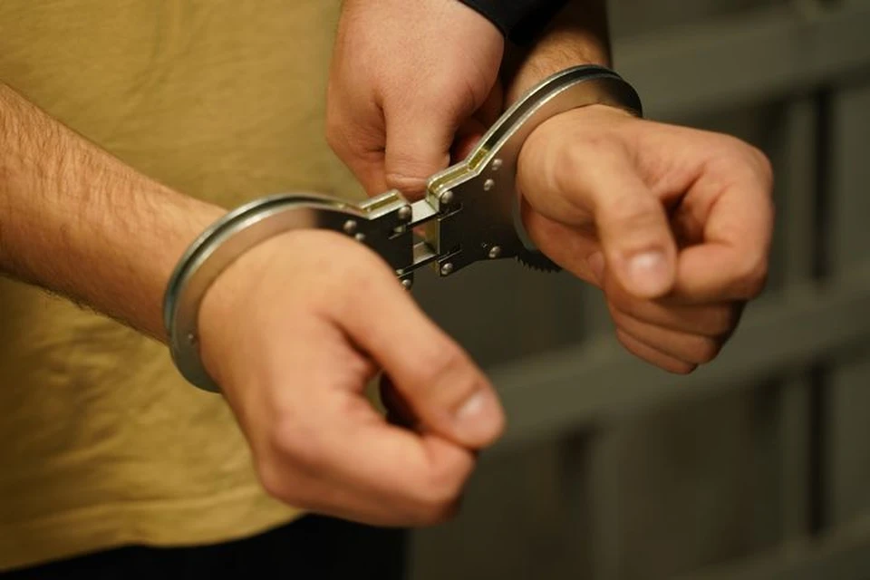 Нападавший оказал активное сопротивление при задержание.