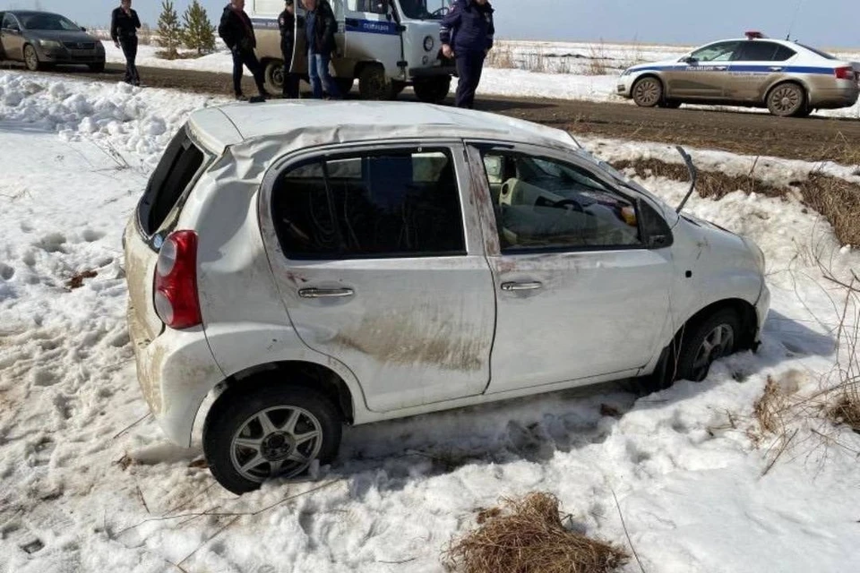 Школьник взял машину опекуна и перевернулся на ней в Зиминском районе.