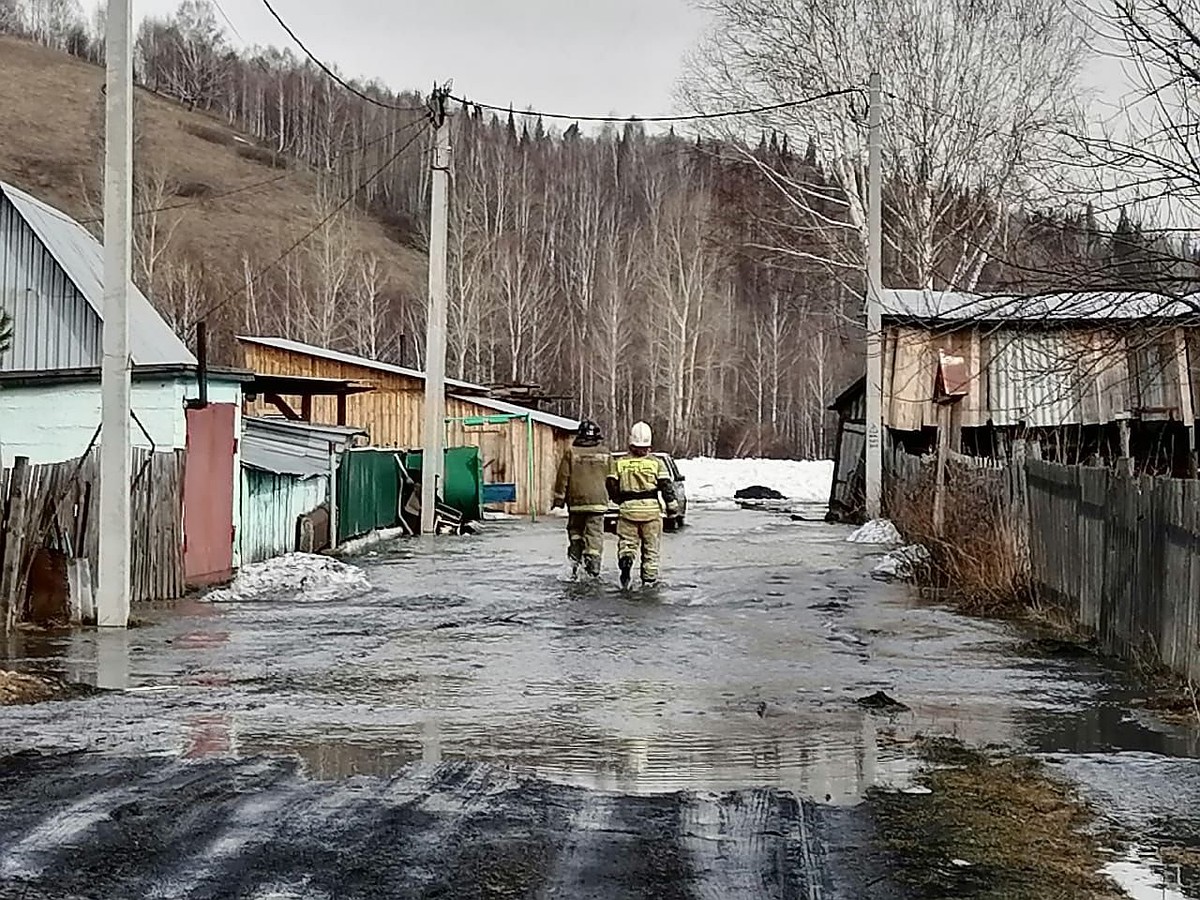 В кузбасском городе эвакуируют жителей из-за подтопления - KP.RU