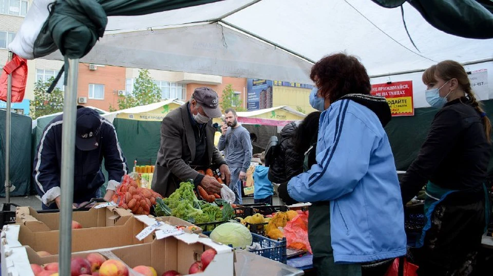 В Краснодаре на ярмарки выходного дня привезли множество свежих продуктов. Фото: https://krd.ru/.