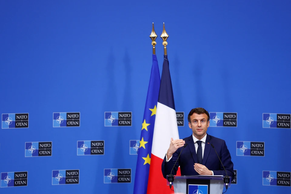 Эммануэль Макрон и Марин Ле Пен выходят во второй тур президентских выборов во Франции