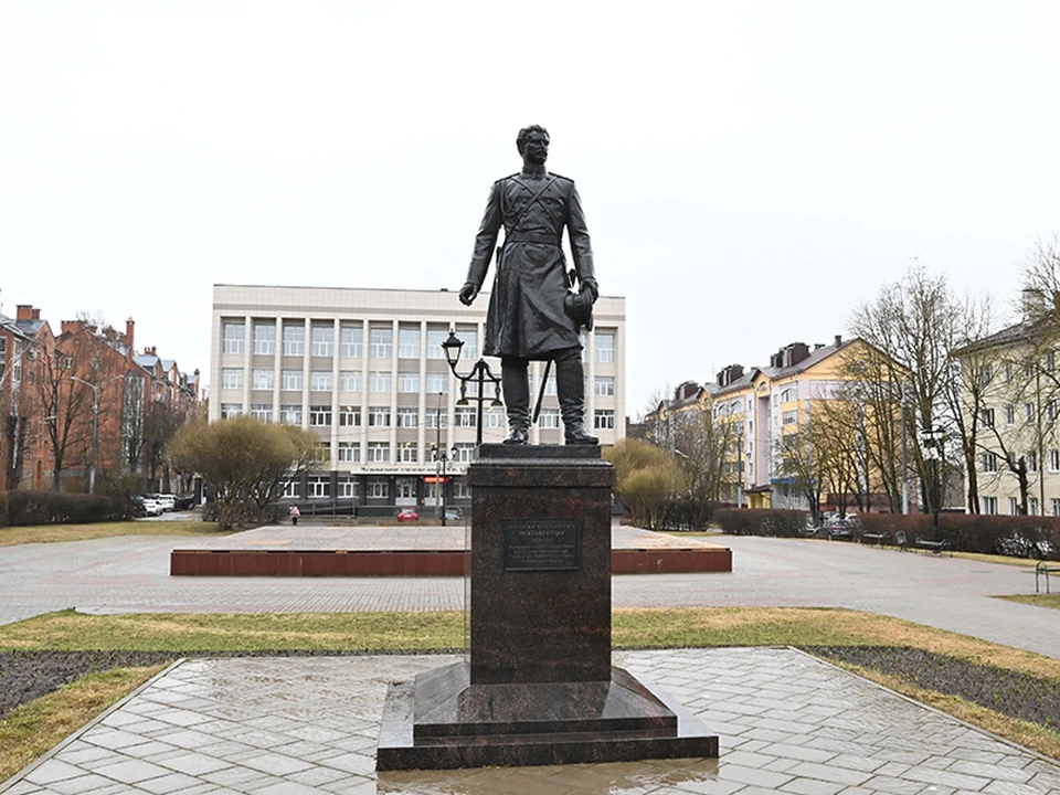 В Смоленске прошли мероприятия, посвященные памяти Николая Пржевальского. Фото: smoloblduma.ru.