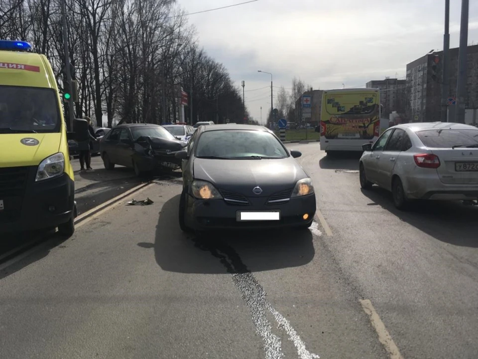 В жестком ДТП с участием Nissan и «Лады» в Рязани пострадала 4-летняя девочка.