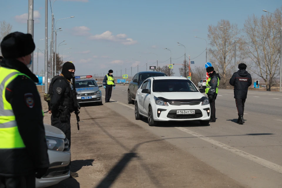 Всего автоинспекторы пресекли более тысячи нарушений ПДД.