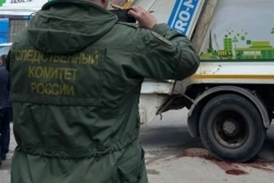 В Липецке мусоровоз наехал на школьника