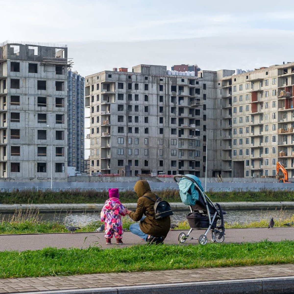 Последствия новой реальности для рынка новостроек Петербурга: На сколько  подорожают квартиры и как изменятся ставки на ипотеку - KP.RU