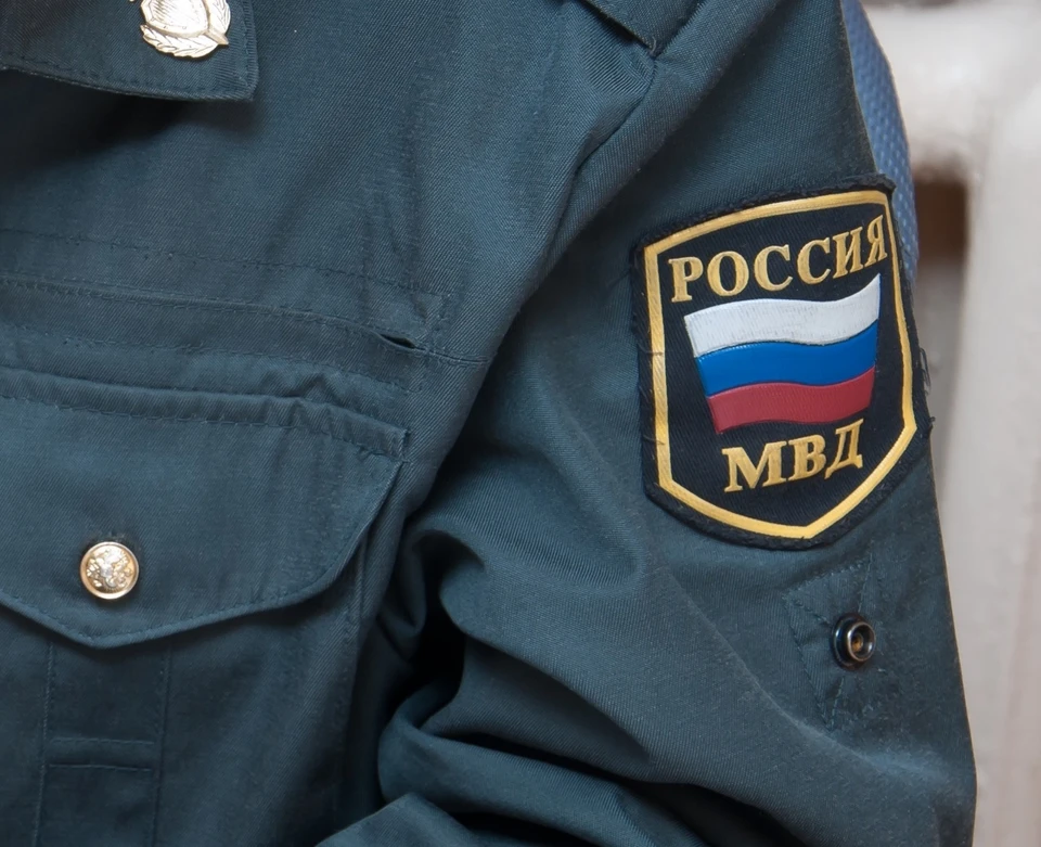 В Глазове перед судом предстанет 25-летний сотрудник полиции, обвиняемый в незаконном хранении крупной партии наркотиков