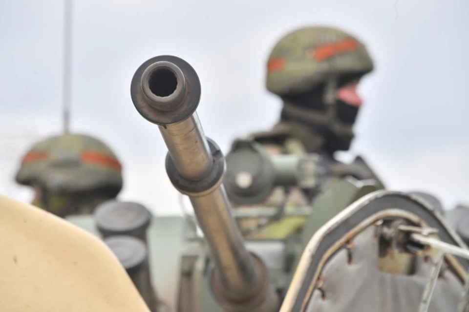Покинувшая "Азовсталь" семья рассказала о своем спасении и встречах с батальоном "Азов"