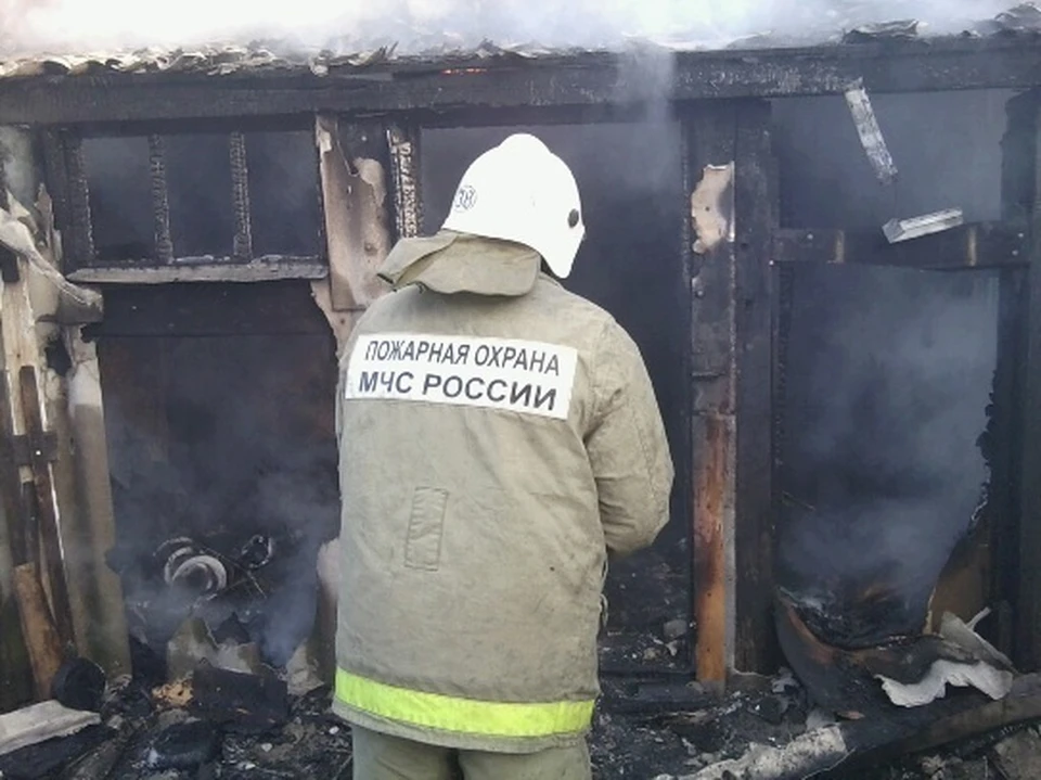 Вероятная причина возгорания - неосторожное обращение с огнем