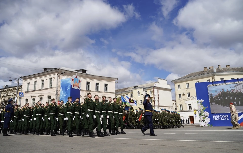 Парад Победы в Твери 9 мая, по прогнозам синоптиков, пройдет под дождём.