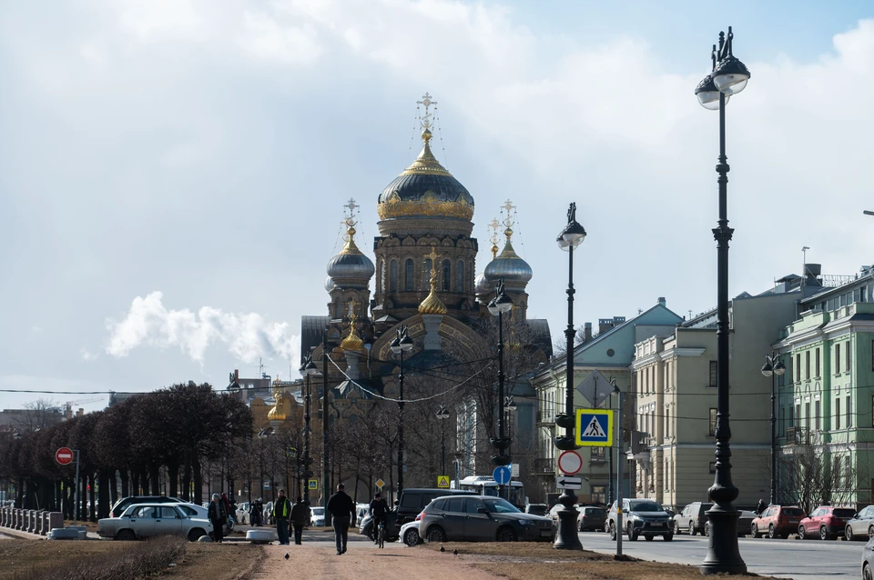 Теплая и дождливая погода ждет Петербург в течение недели