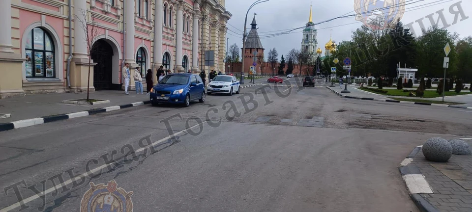 В Туле автомобилистка сбила пешехода, перебегавшего дорогу в непложенном месте