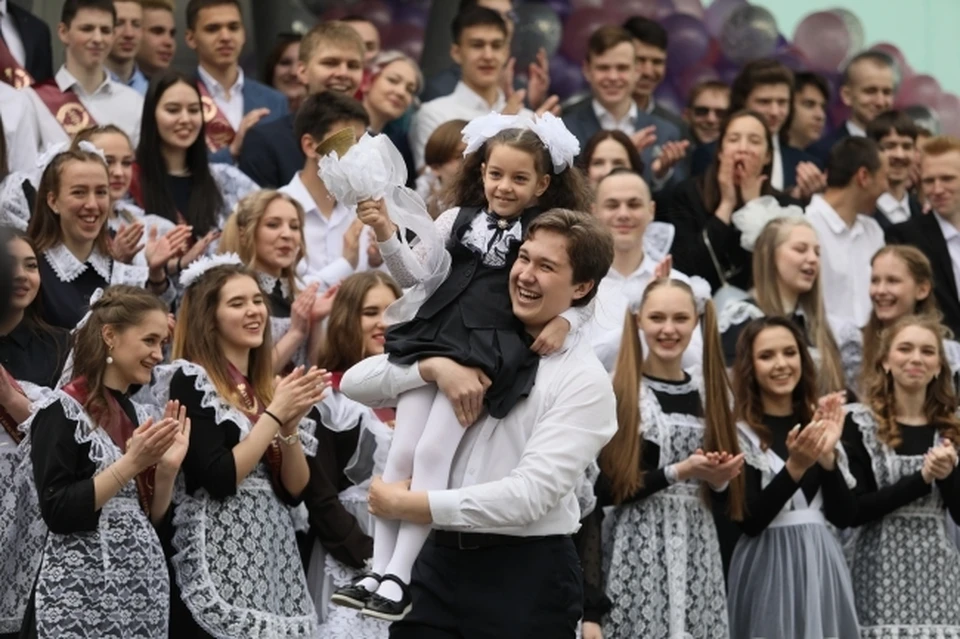 Окончательное решение о допуске родителей на мероприятие принимает руководитель учебного учреждения.