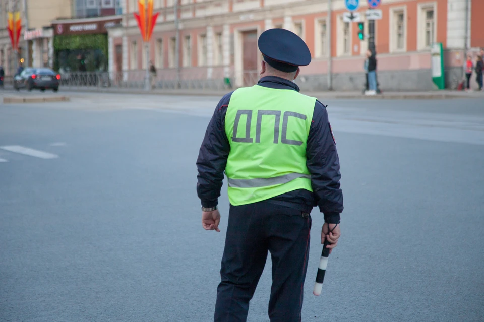 Нетрезвый уроженец Читинской области пытался дать взятку инспектору ДПС в Приморье