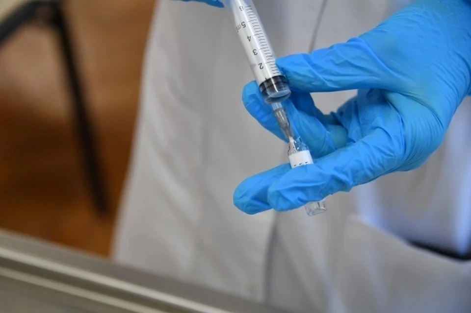 «Ростех» начнет клинические испытания комбинированной вакцины от гриппа и коронавируса в 2022 году