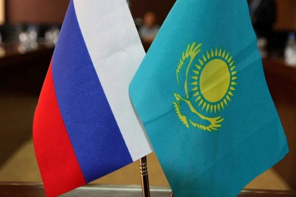 Договор о дружбе и сотрудничестве между Казахстаном и Россией подписали 25 мая 1992 года