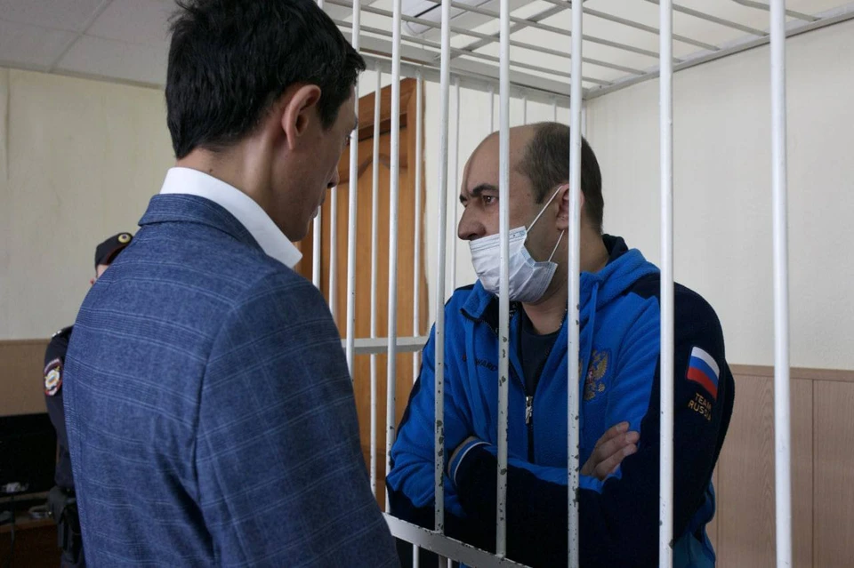 Тюменского гаишника судят за торговлю водительскими правами.