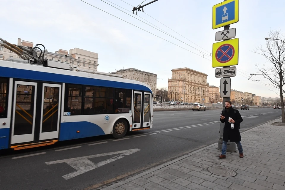 Водитель троллейбуса пожаловалась на условия труда.