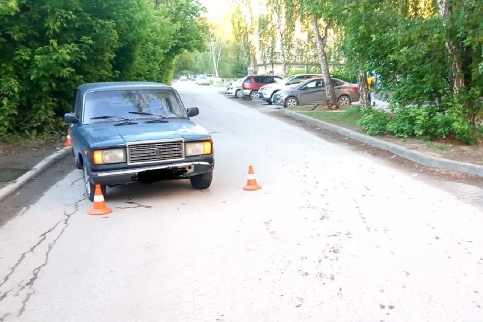 В Новосибирске школьница попала под машину. Фото: ГИБДД.