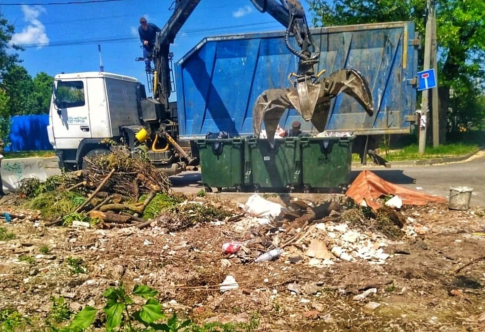 В городе ведется непрерывная борьба с несанкционированными свалками. Фото: пресс-служба администрации Ростова-на-Дону