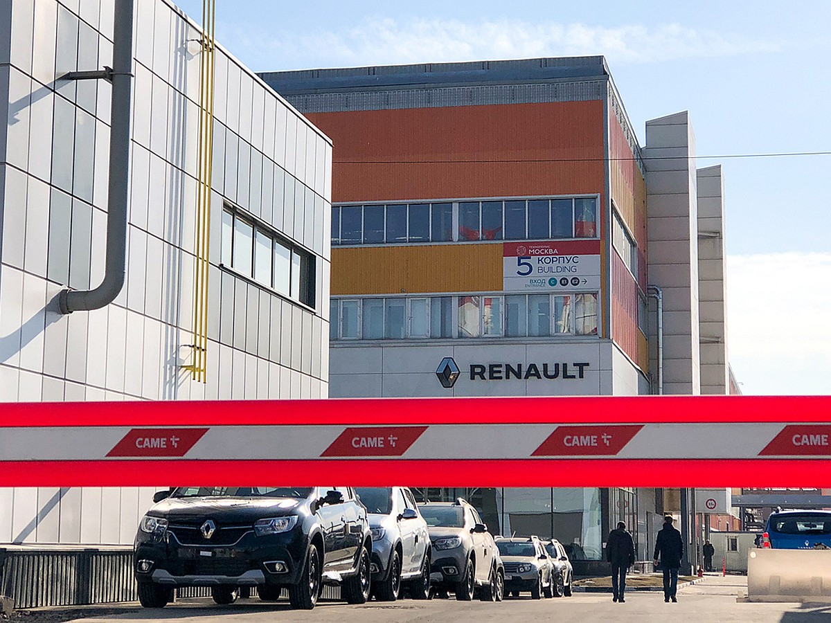 Больше не Renault: автозавод на Волгоградском проспекте официально стал  называться «Москвич» - KP.RU