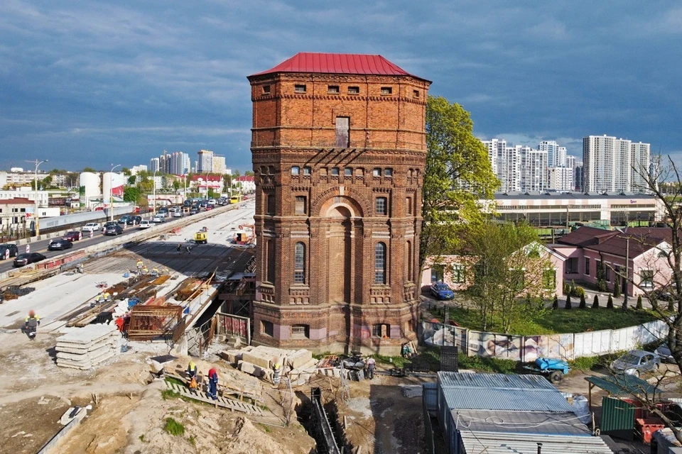 Столетнюю башню в Минске могут переделать под жилье или ресторан. Фото: "Куфар Недвижимость"