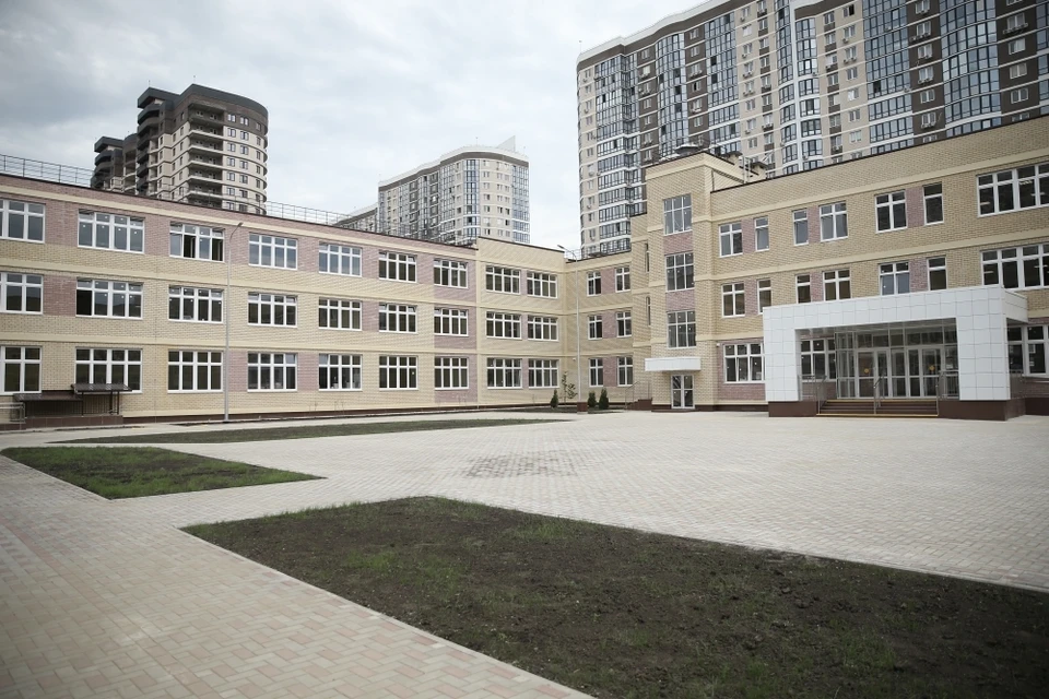 Школа 17 Краснодар. Новая школа в Краснодаре 2022. Школа 17 Краснодар филиал Адмирала Крузенштерна. Школа на 1550 мест