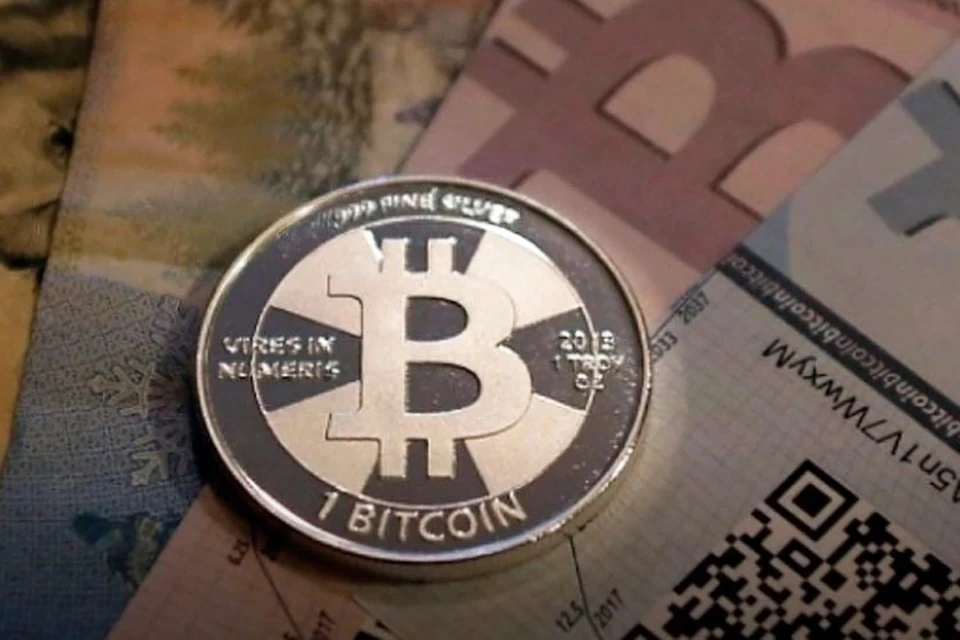 Криптобиржа Binance приостановила вывод биткоина