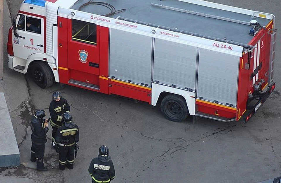 Во Владивостоке произошел пожар в высотном здании.