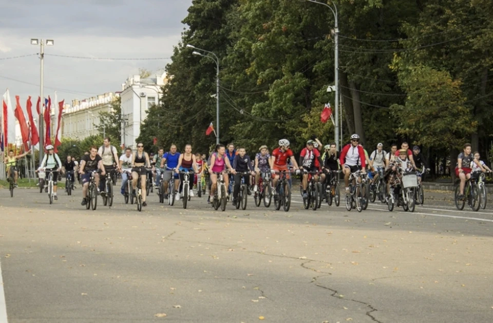 В Смоленске определили окончательный маршрут предстоящего велопарада. Фото: пресс-служба администрации города.