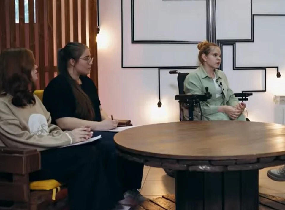 В Ишиме сняли первый выпуск подкаста о талантливой молодежи Фото: паблик "Ишим пере Подслушано"