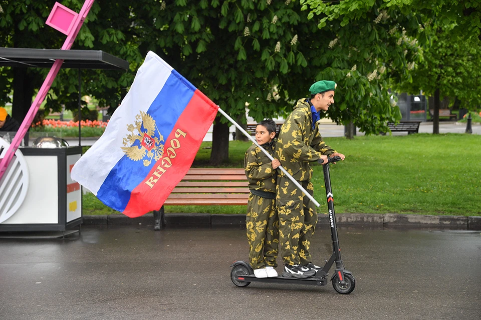 В российских школах могут ввести обучение управлению электросамокатом.