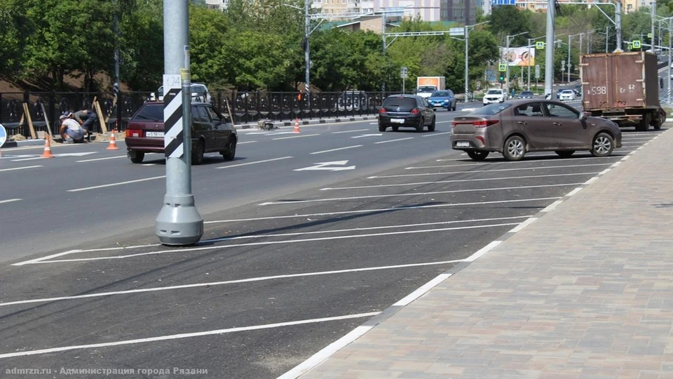 Десять суток на исправление. Автодорогу на Новоселов в Рязани отремонтировали с недочетами.
