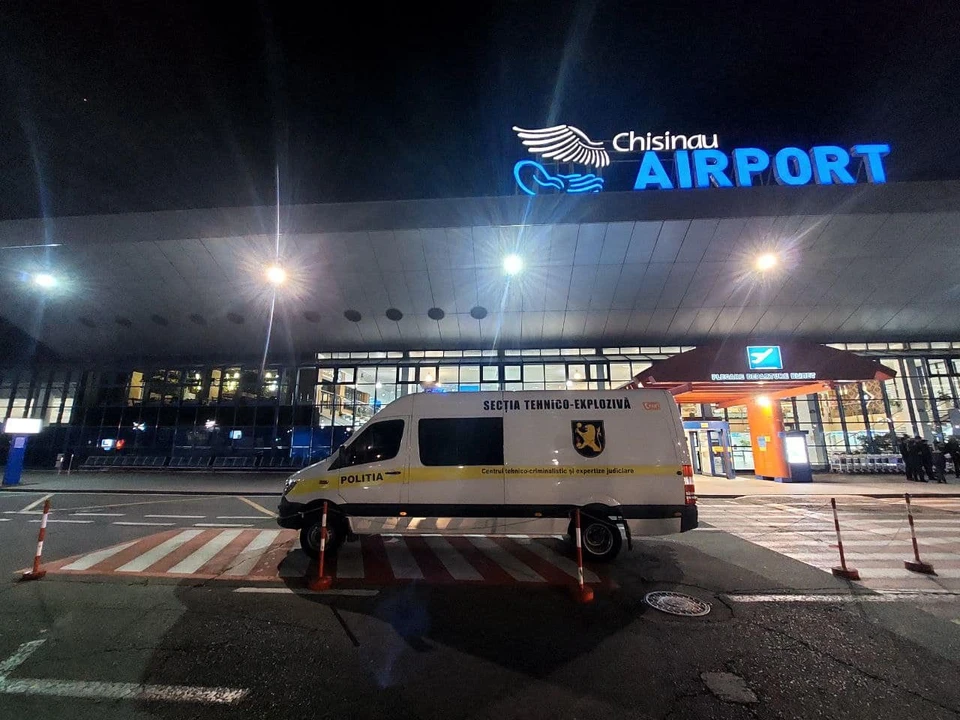 Тревога в аэропорту Кишинева.