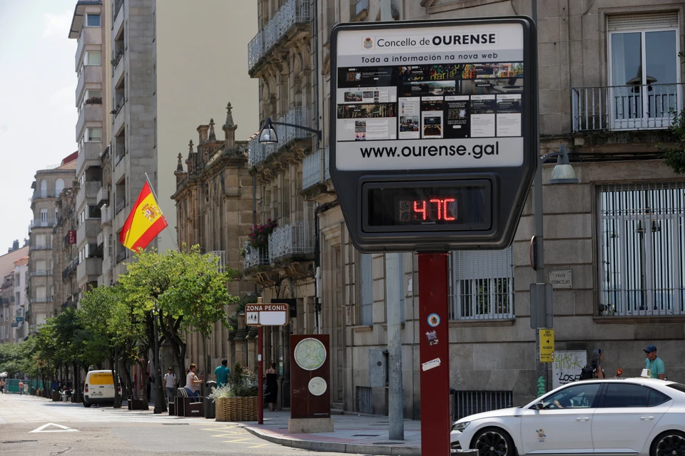 Жара в 47 градусов в Оренсе, Испания.