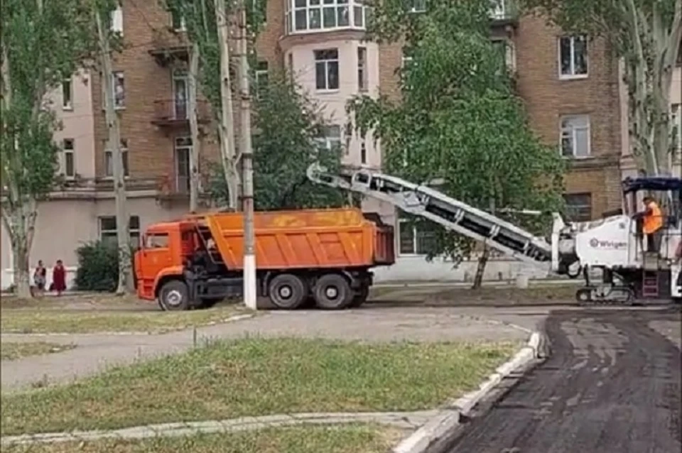 Магаданская область поможет заасфальтировать дороги в Ждановке Фото: скриншот из видео
