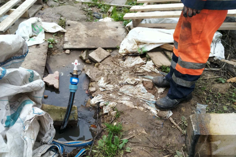 В тульском Плеханово ликвидировали три незаконных подключения к водной сети