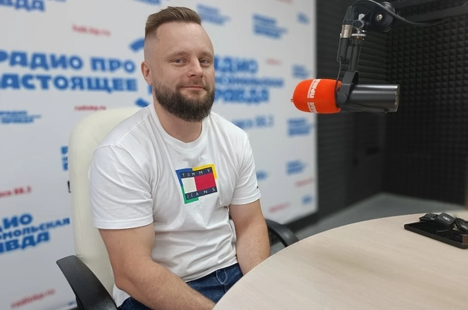 Александр Фуртат, врач-хирург высшей категории, онколог, колопрактолог, председатель Российского общества колоректакльных хирургов в ДФО, член Российского общества хирургов и Европейского общества колопроктологов