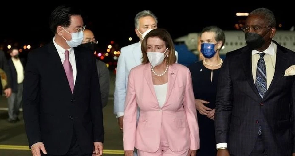 2 августа спикер Палаты представителей Конгресса США Нэнси Пелоси, вопреки решительному протесту и жесткому предупреждению китайской стороны, совершила поездку на Тайвань. Фото:соцсети