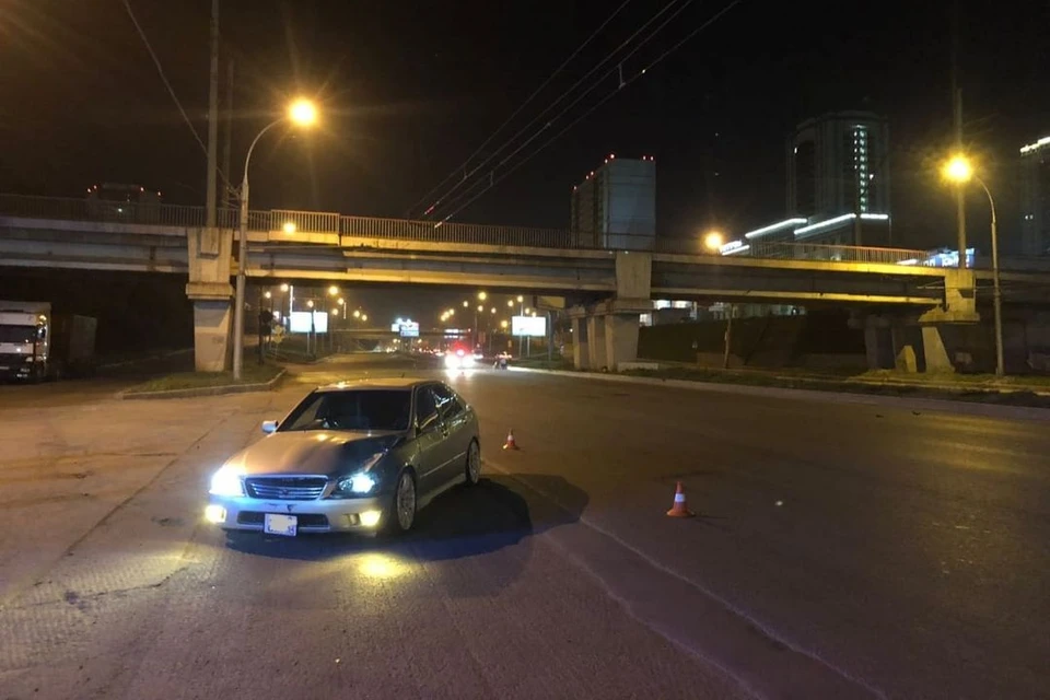 В Новосибирске иномарка насмерть сбила девушку. Фото: ГИБДД Новосибирска