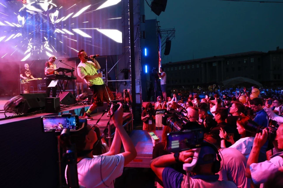 Праздник завершился концертом «Дискотеки Авария». Фото: Министерство спорта Омской области